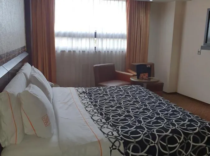 Hotel Valle Del Sur 4*